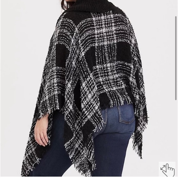 Torrid Southwestern Plaid Boho Fringe Cowl Turtleneck Poncho Sweater - Picture 2 of 7